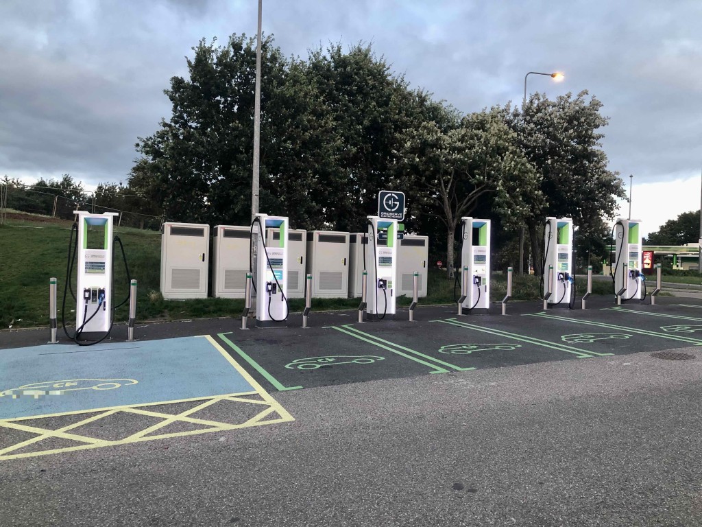 EV charging at M5 Services Exeter